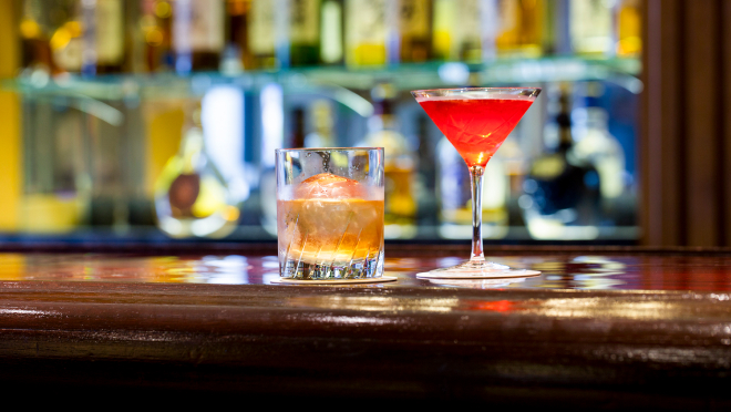 Full range of food and beverage facilities including a full-fledged bar