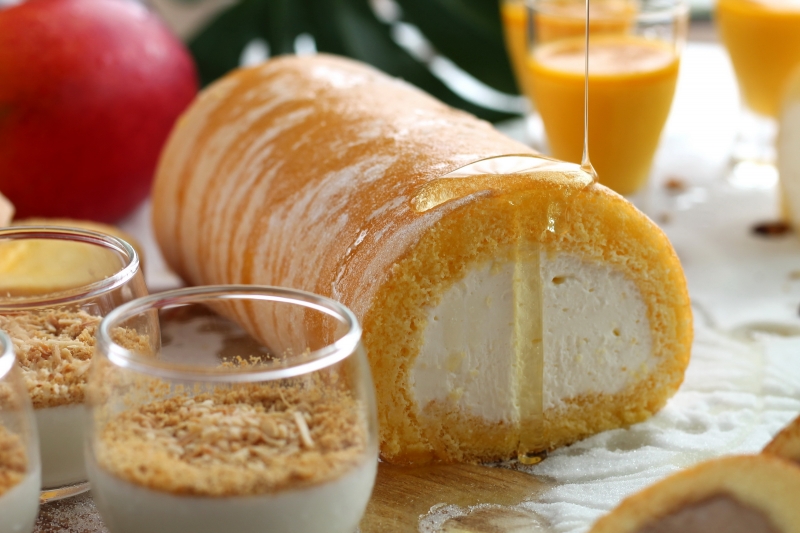 <7月>かわさき産はちみつとロールケーキのスイーツブッフェ