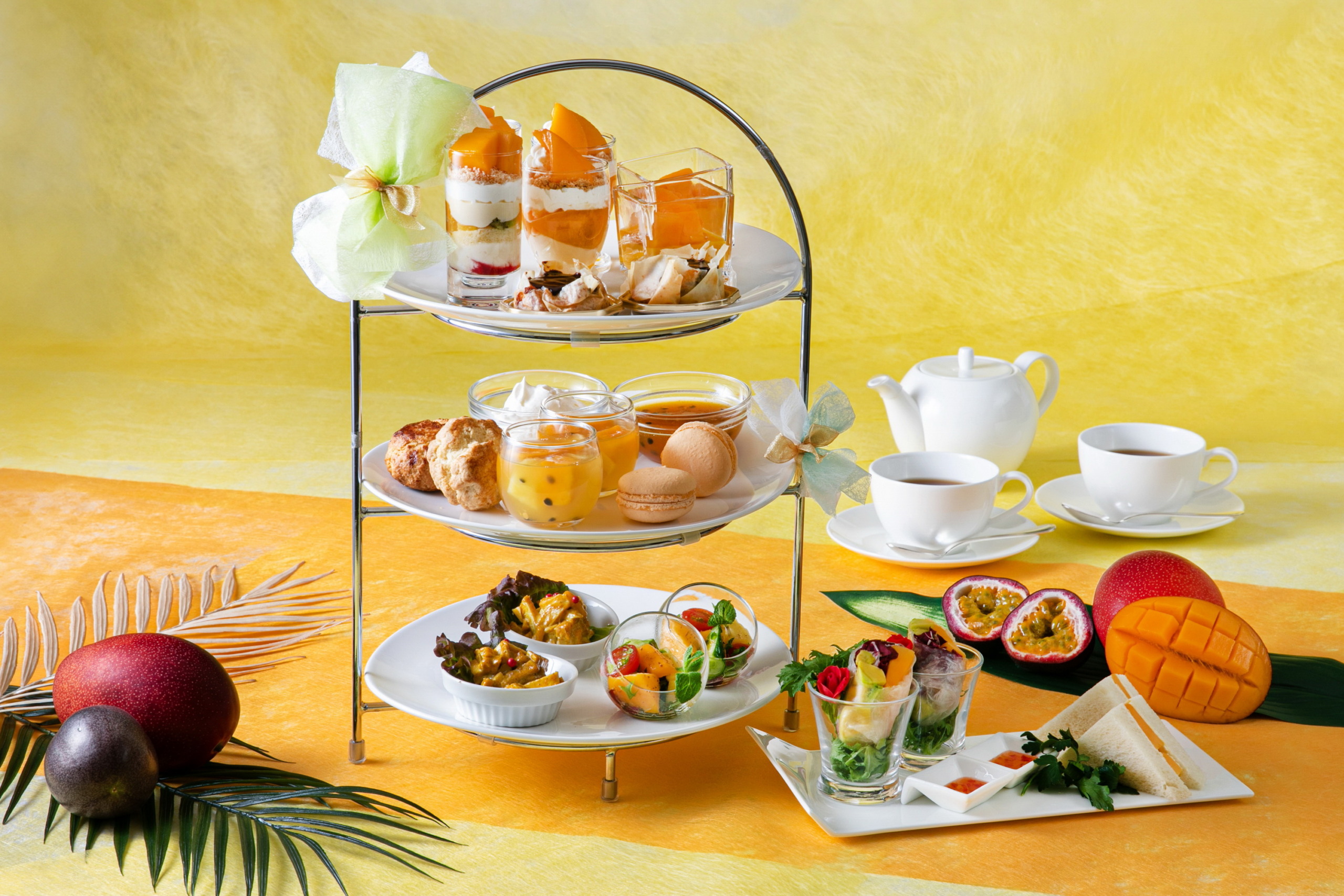 夏のご褒美スイーツ「宮崎マンゴー＆静岡県産メロンフェア」開催