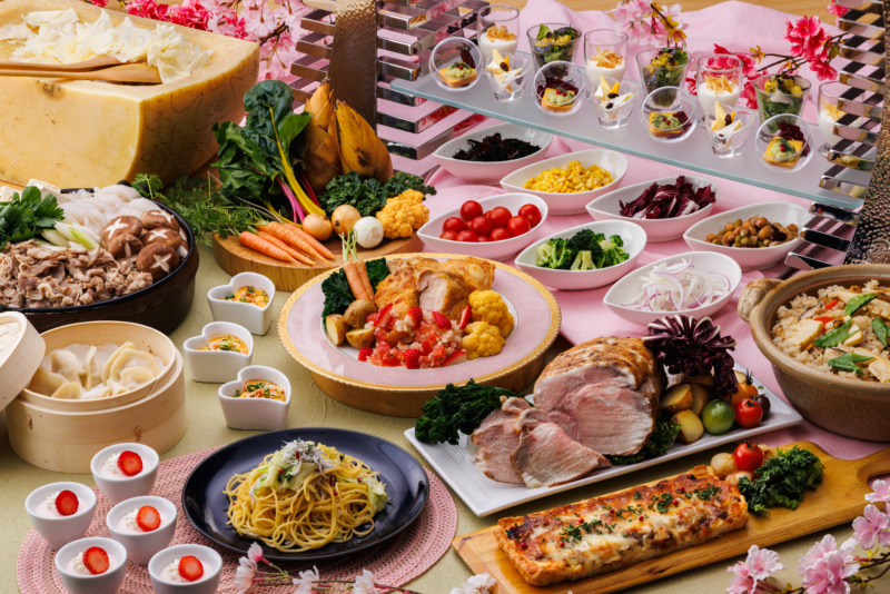 ランチ＆ディナーブッフェ 「鉄板焼きサーロインステーキ＆春の美食フェア」