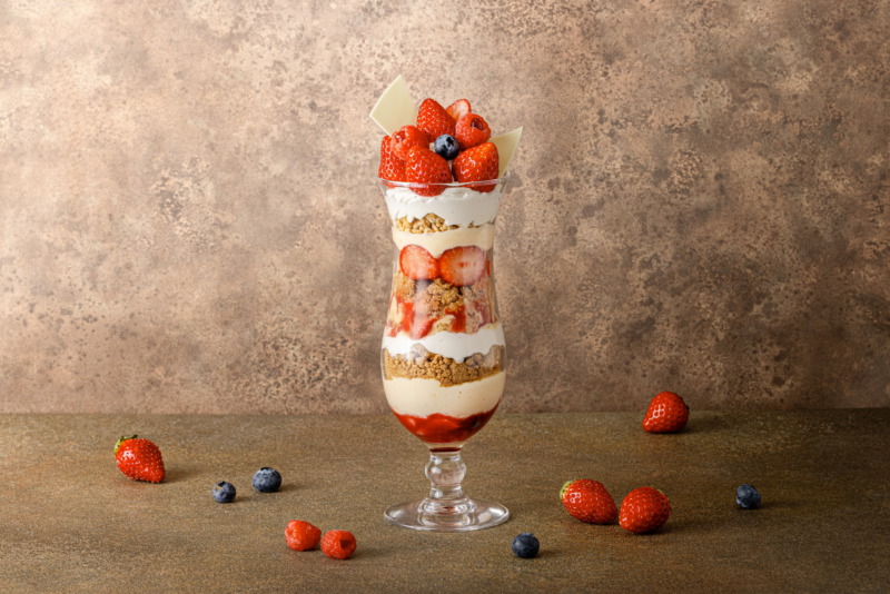 いちごとベリーのパフェ（予約制）