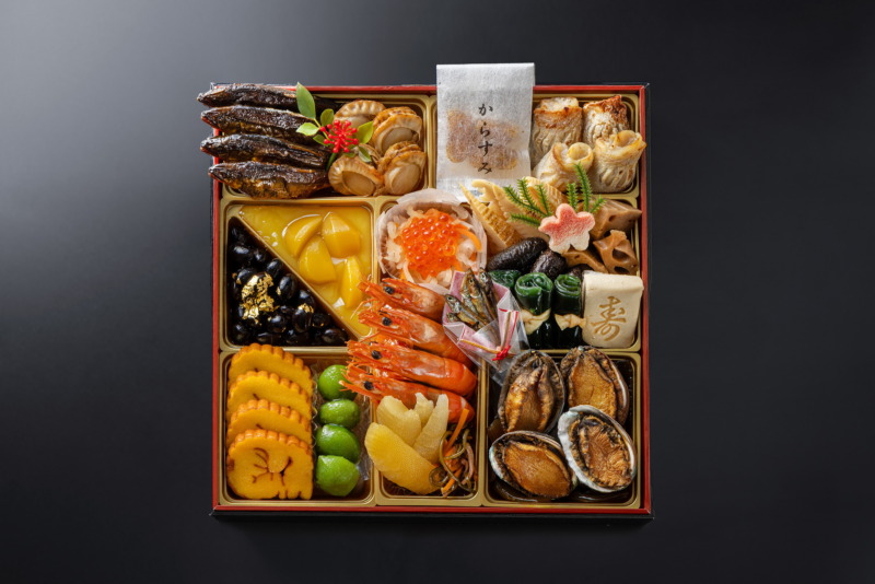 和食・洋食・中華、3種の味わいを贅沢に堪能「おせち三段重」「おせち一段重」