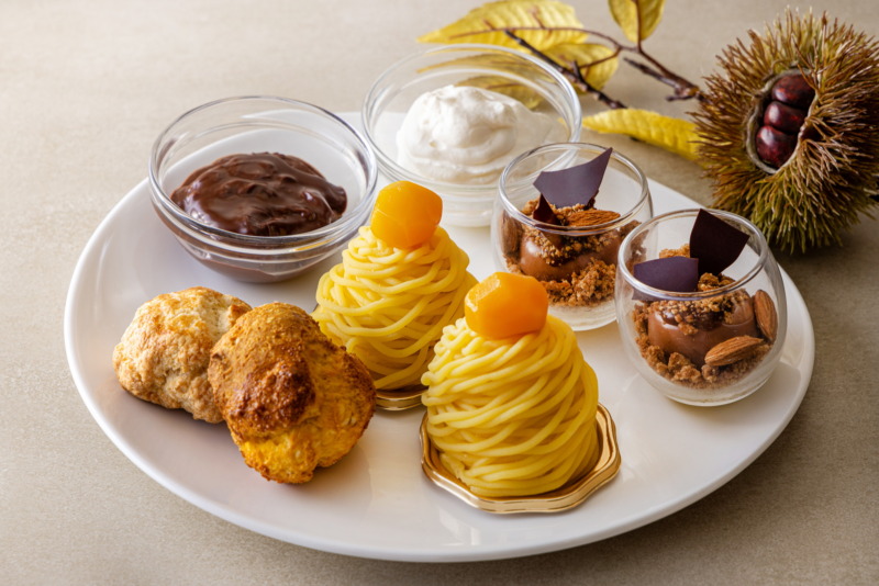 秋の味覚とチョコレートのアフタヌーンティー（組数限定／予約制）